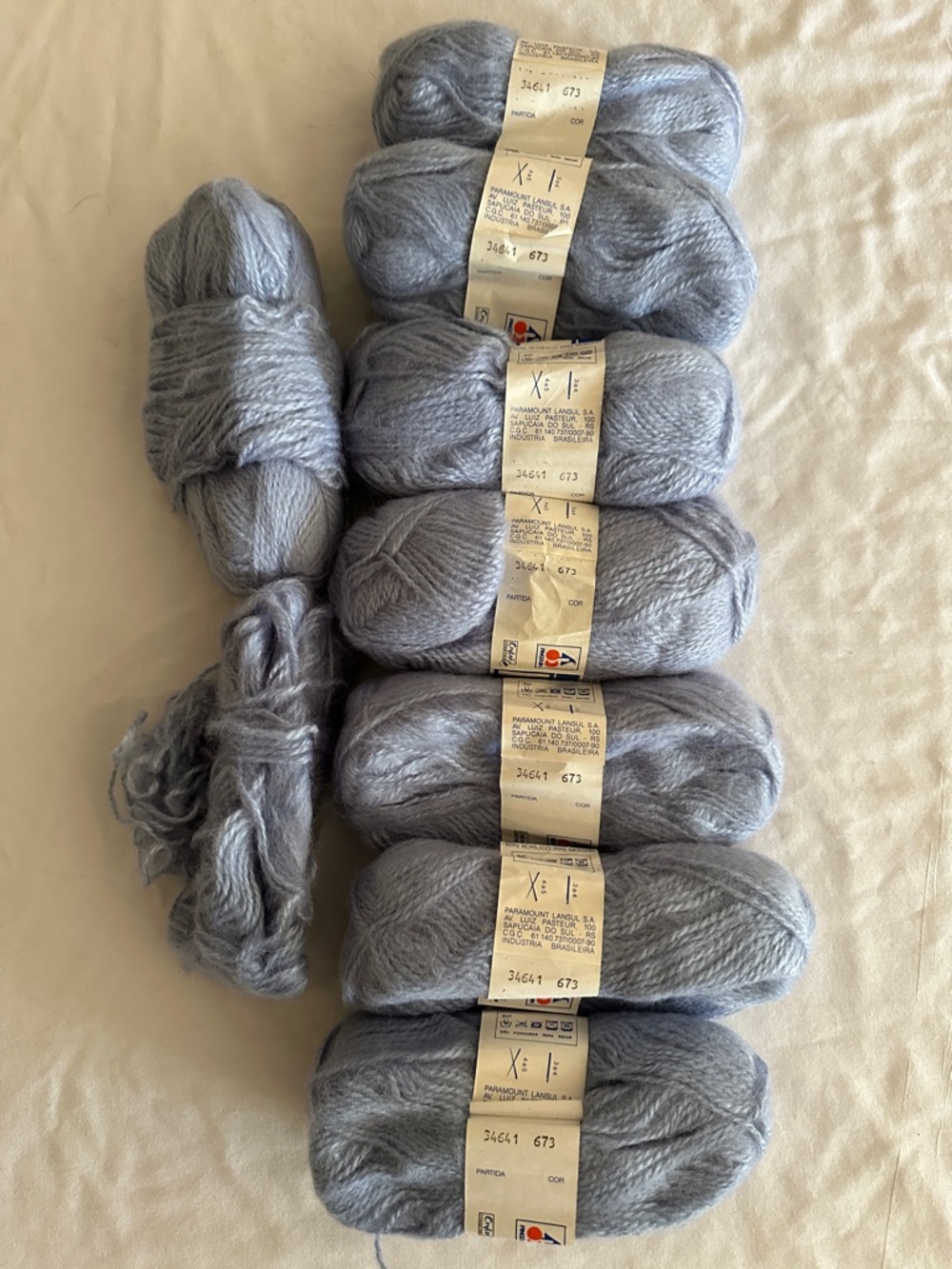 Pingouin Mousse 80% Acrylic, 20% Mohair Yarn Bundle - Picture 3 of 6